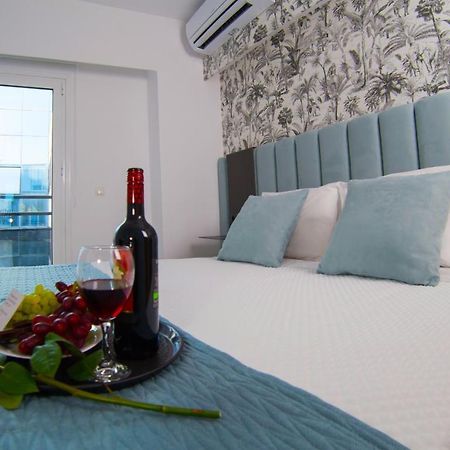Phaedrus Living Executive Kriel Suites 101 Athens Exterior photo
