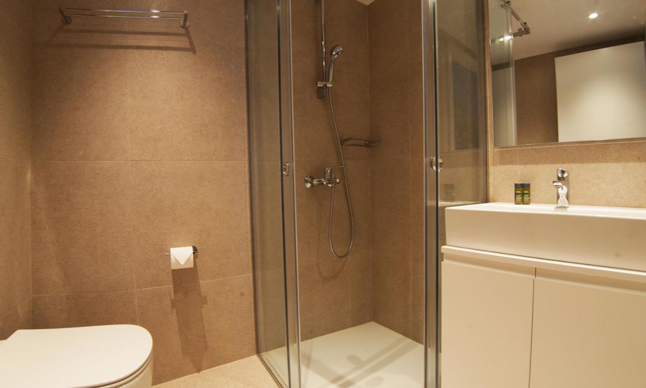 Phaedrus Living Executive Kriel Suites 101 Athens Exterior photo